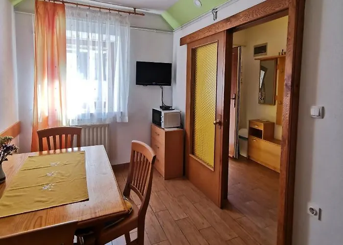 Апартаменты Fon *